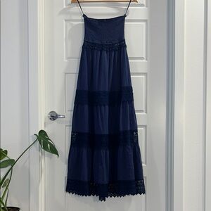 Elegant Navy Blue Strapless Maxi Dress